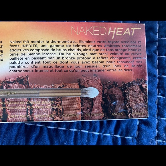 Urban Decay Naked Heat Eyeshadow Pallete NIB - Picture 10 of 10